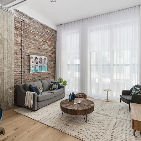 Bakan - Sainte Catherine Montreal Bagian luar foto