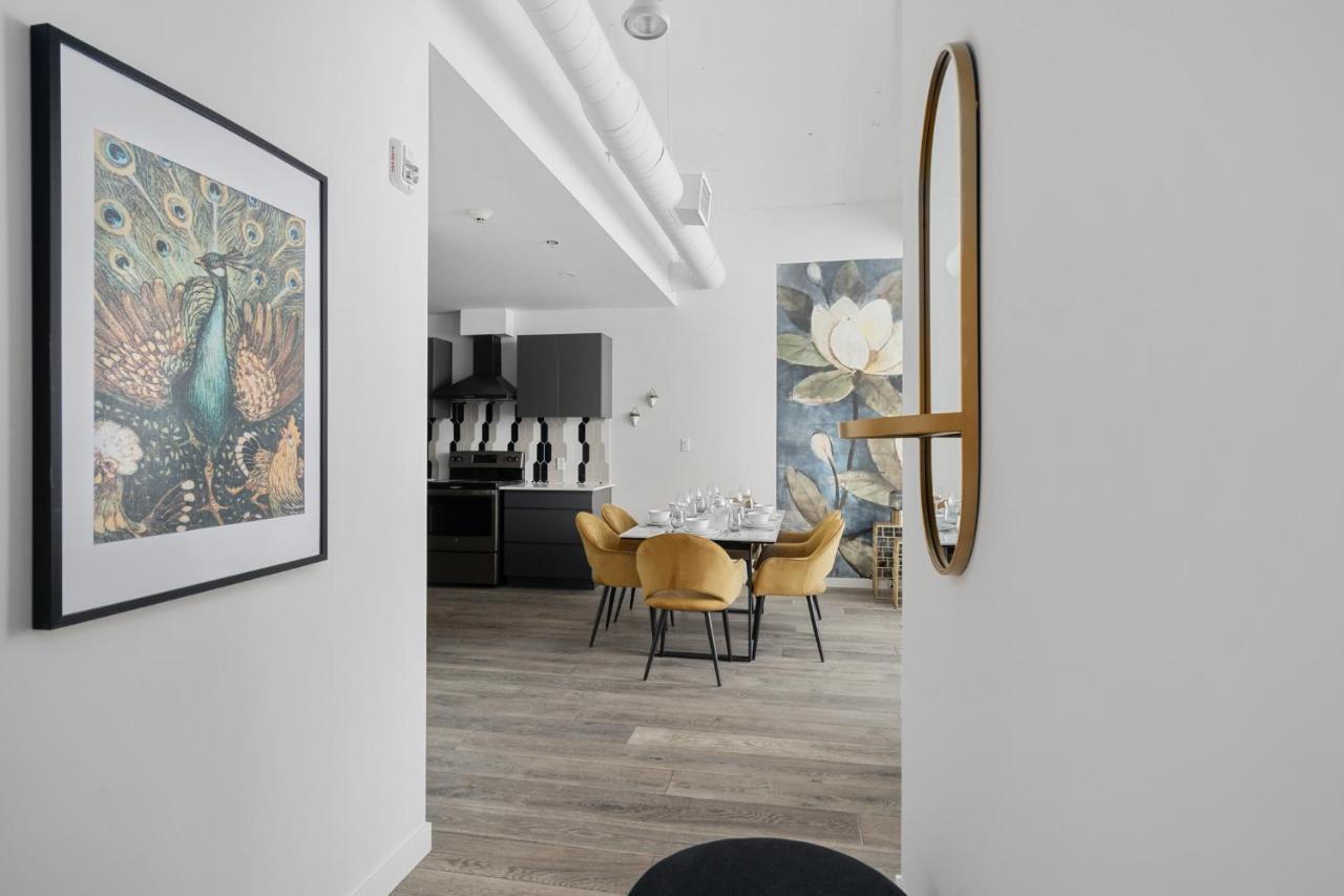 Bakan - Sainte Catherine Montreal Bagian luar foto