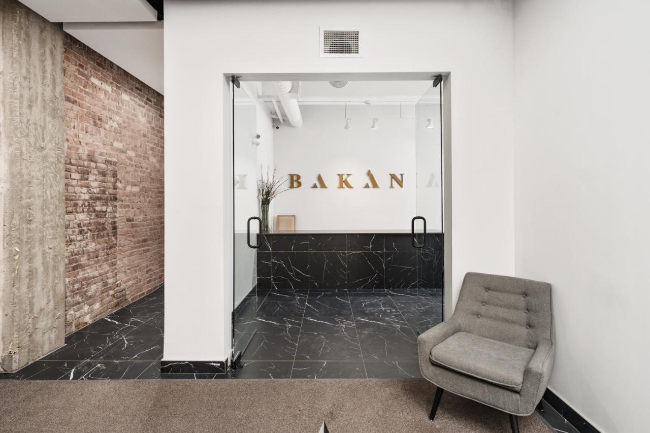 Bakan - Sainte Catherine Apartment Montreal Bagian luar foto