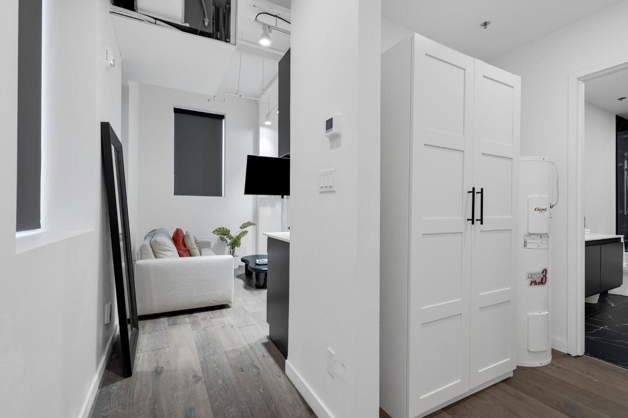 Bakan - Sainte Catherine Montreal Ruang foto